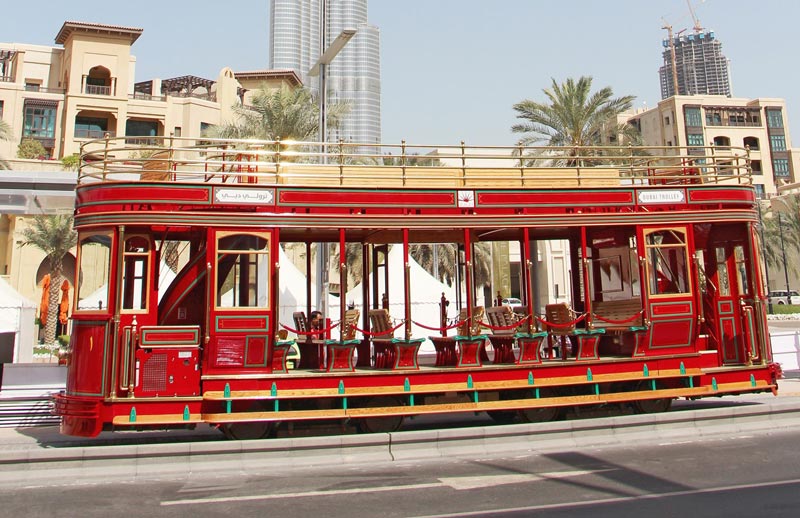 hydrogen-powered street trolley
