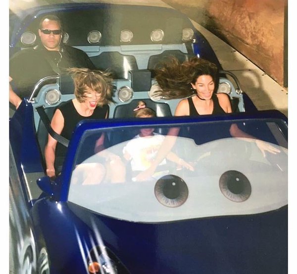 This is the reason why Taylor Swift's bodyguard has viral