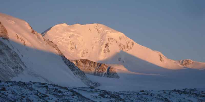 Khüiten Peak The highest point in Mongolia