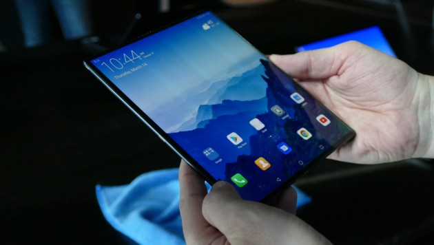 Is this the future? -Folding smartphone Huawei Mate X in the first short test 